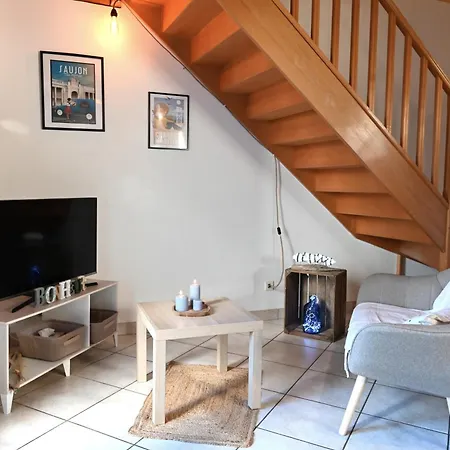 Les Roses Tremieres - A 1km De La Gare Garage